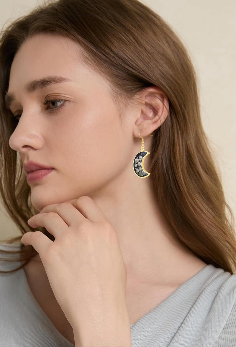 AUNTESIGN Store Forget-Me-Not and Queen Anne's Lace Pressed Wildflower Earrings | Pressed Flower Earrings | Handmade Drop and Dangle Earrings | Gift for Woman - Image 4